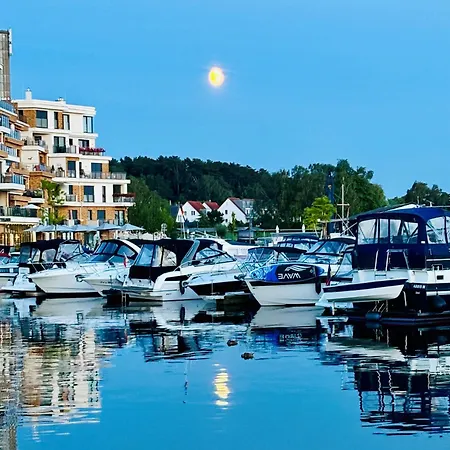 Hafendomicil Kleines Meer Waren (Mueritz)